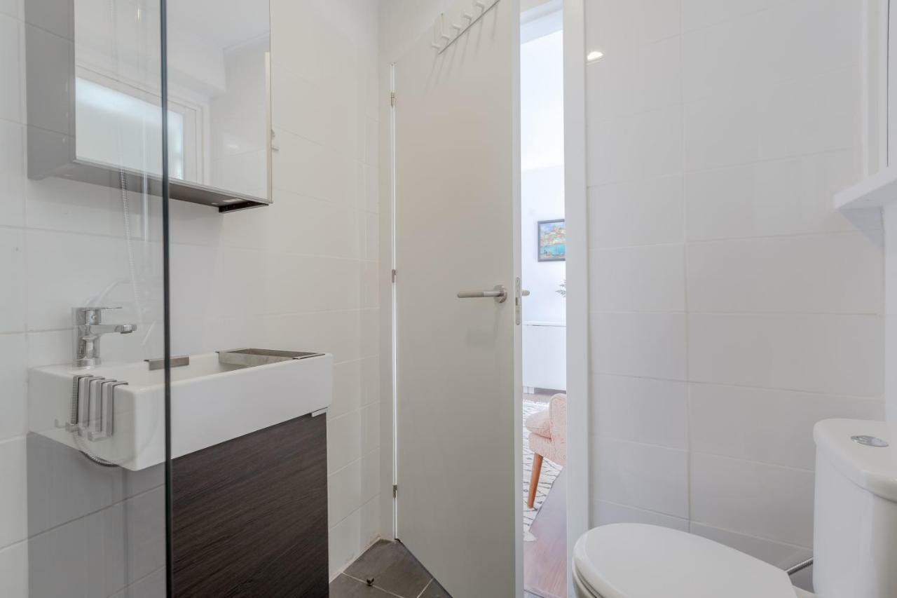 Sunny Apartment With Patio, By Timecooler Lisboa Exterior foto